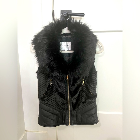 GUESS Faux Fur Vest - Picture 7 of 10